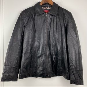 Excelled Collection size Large Women’s Black Genuine Leather Full Zip Jacket